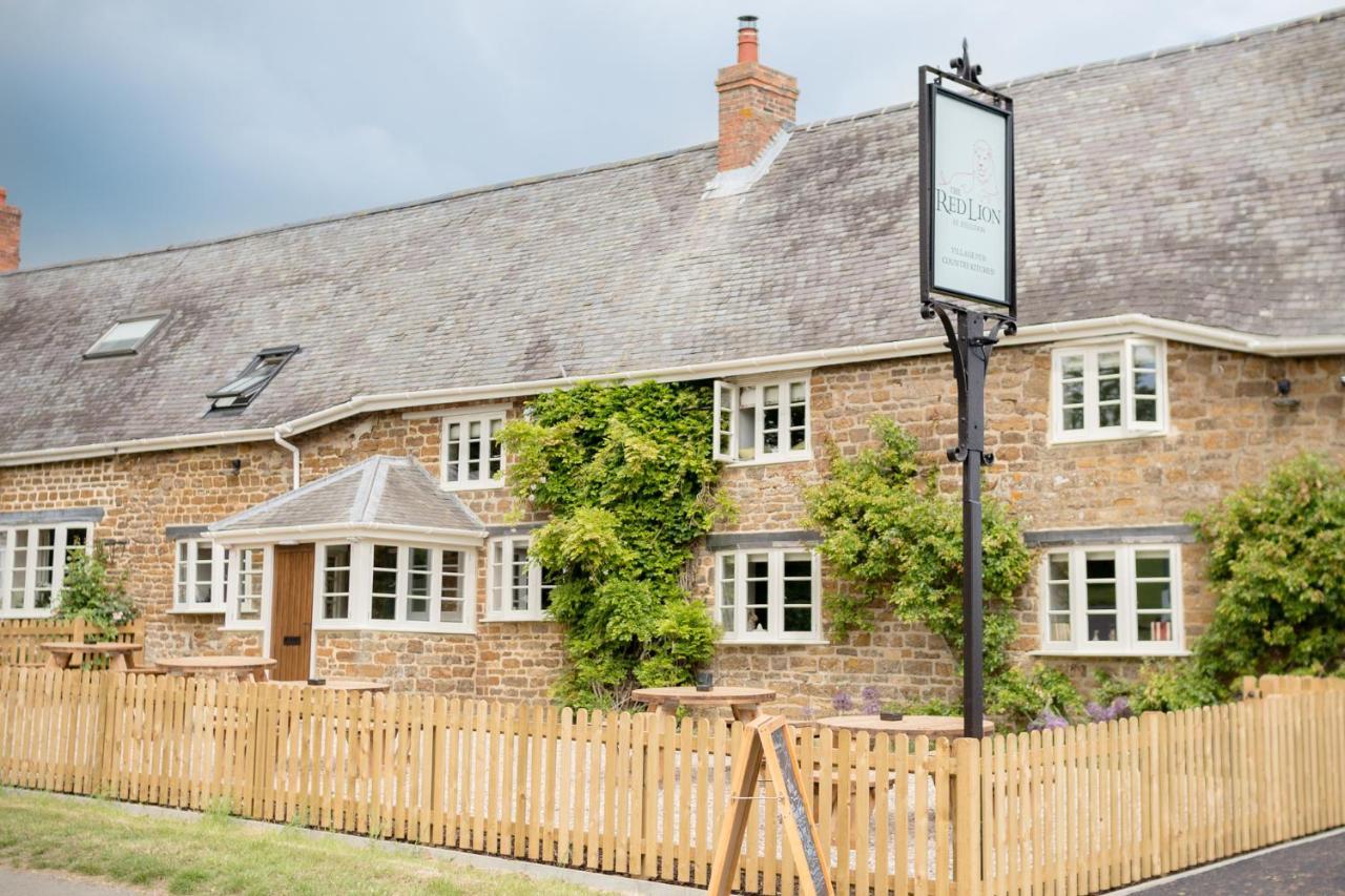 The Red Lion At Hellidon Inn